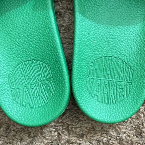 China Town Market NEW slides - Picture 2 of 3